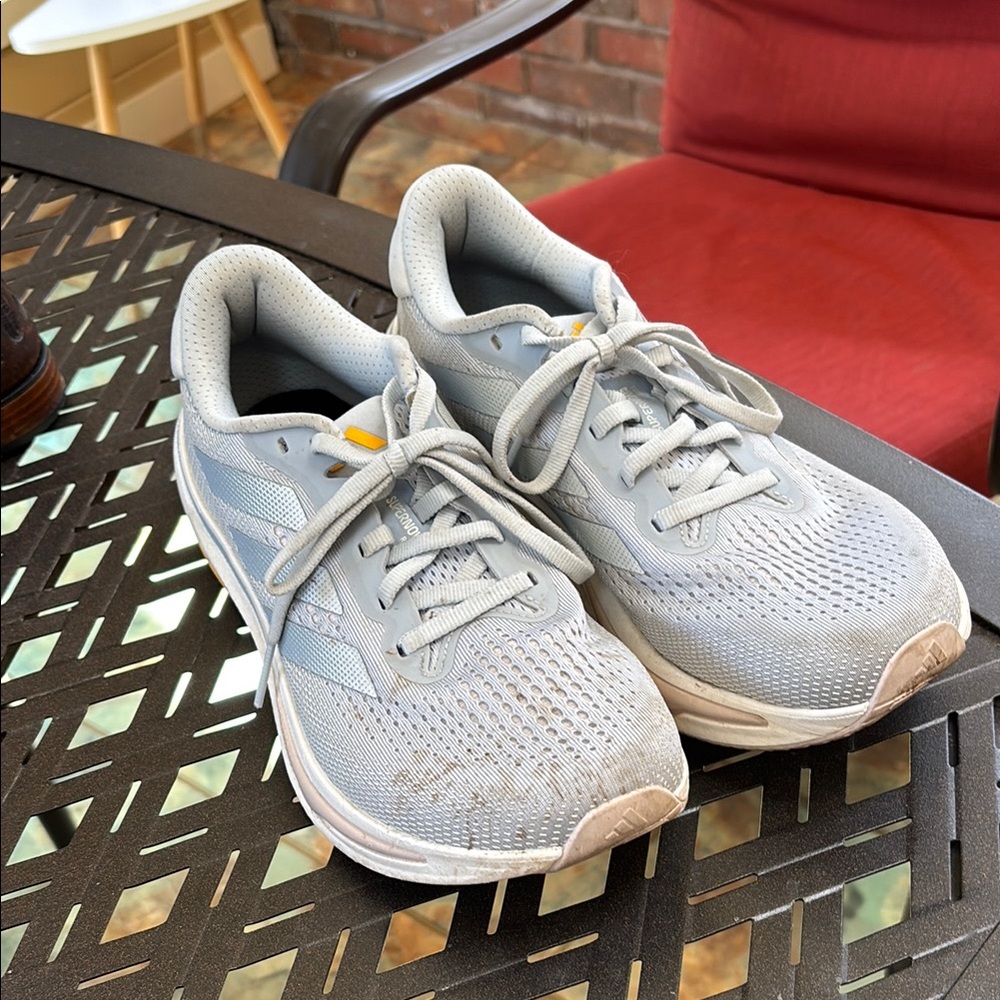 Adidas Supernova Sneakers